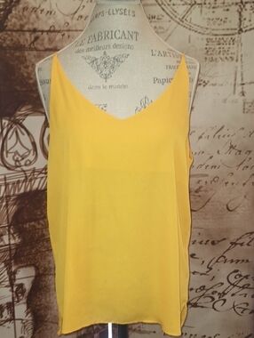 Stella Luce Bright Yellow V-Neck Spaghetti Strap Camisole